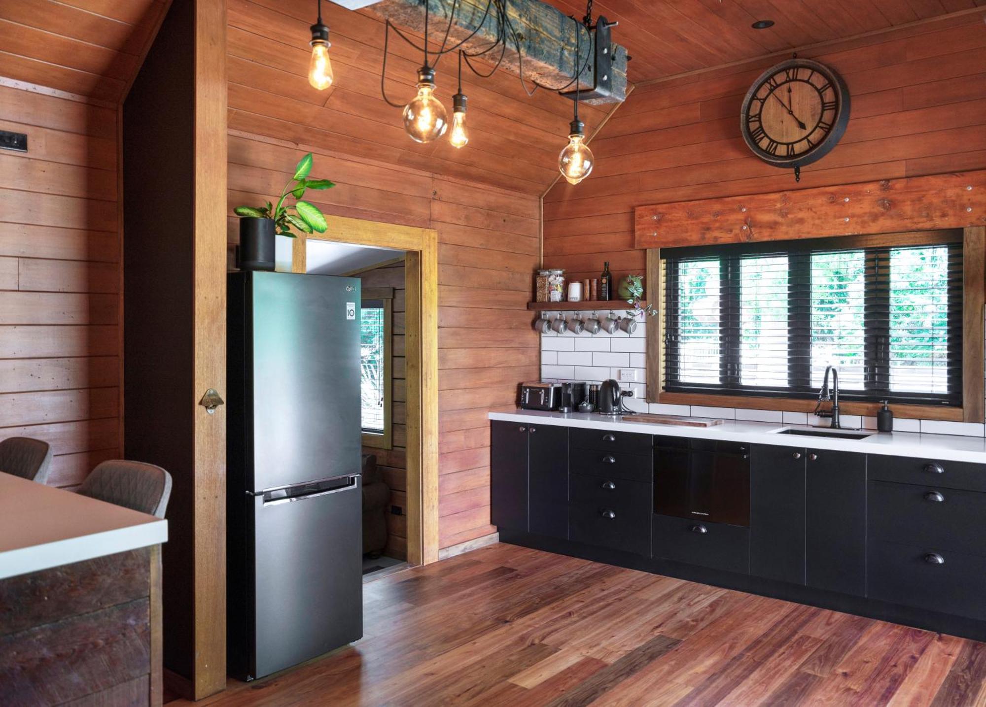 Black Cottage Boutique Acommodation แฮฟล็อค นอร์ท ภายนอก รูปภาพ
